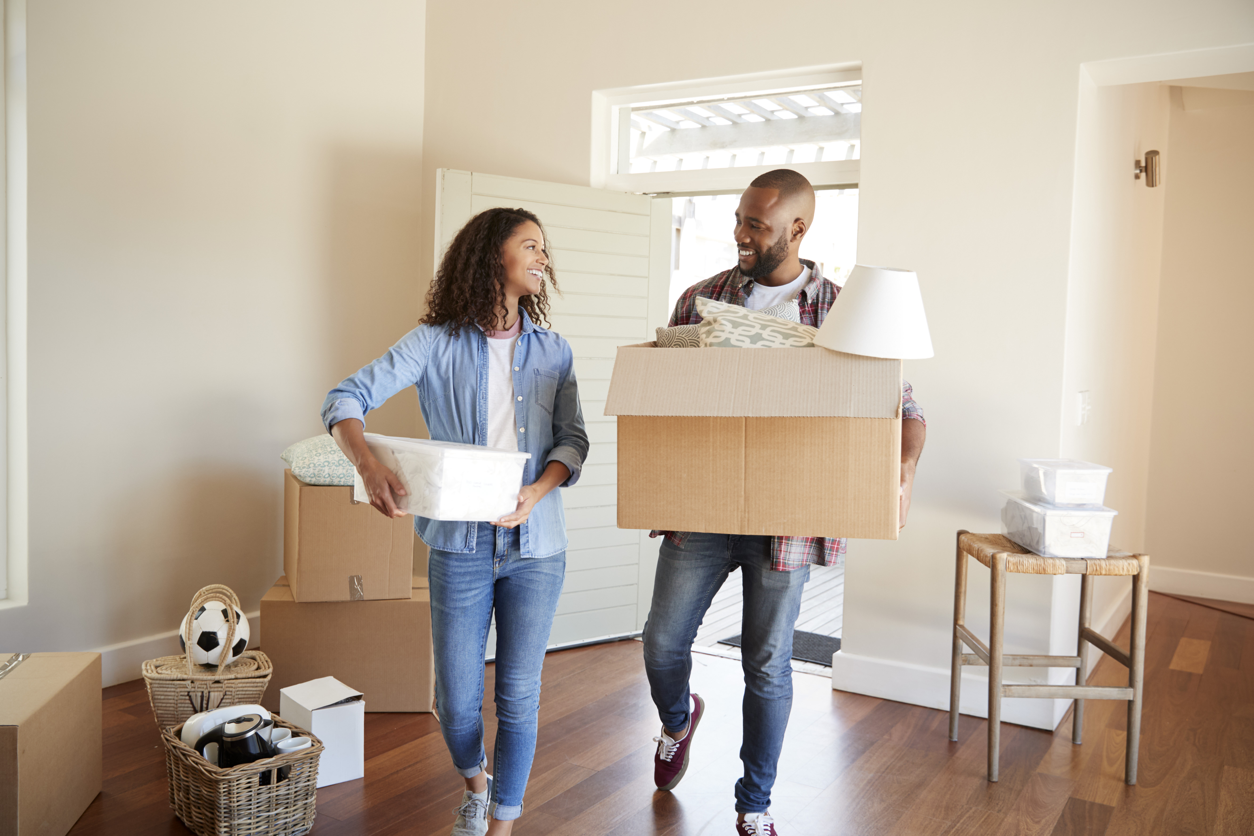 5 Helpful Tips to Make Moving in Together Painless